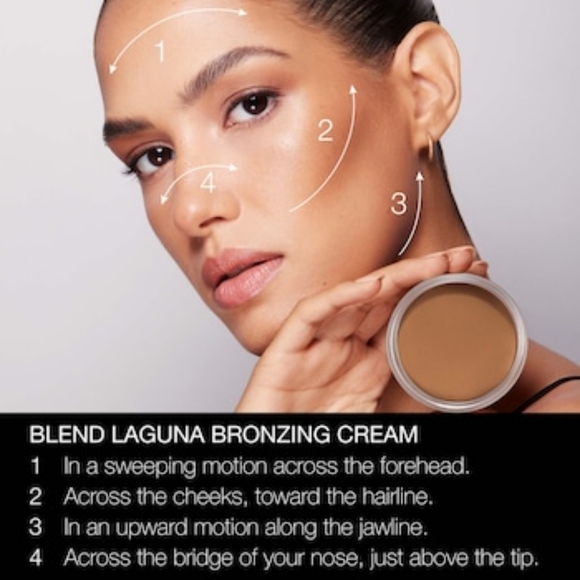 NARS Cream Bronzer in Laguna 03 - Picture 3 of 12